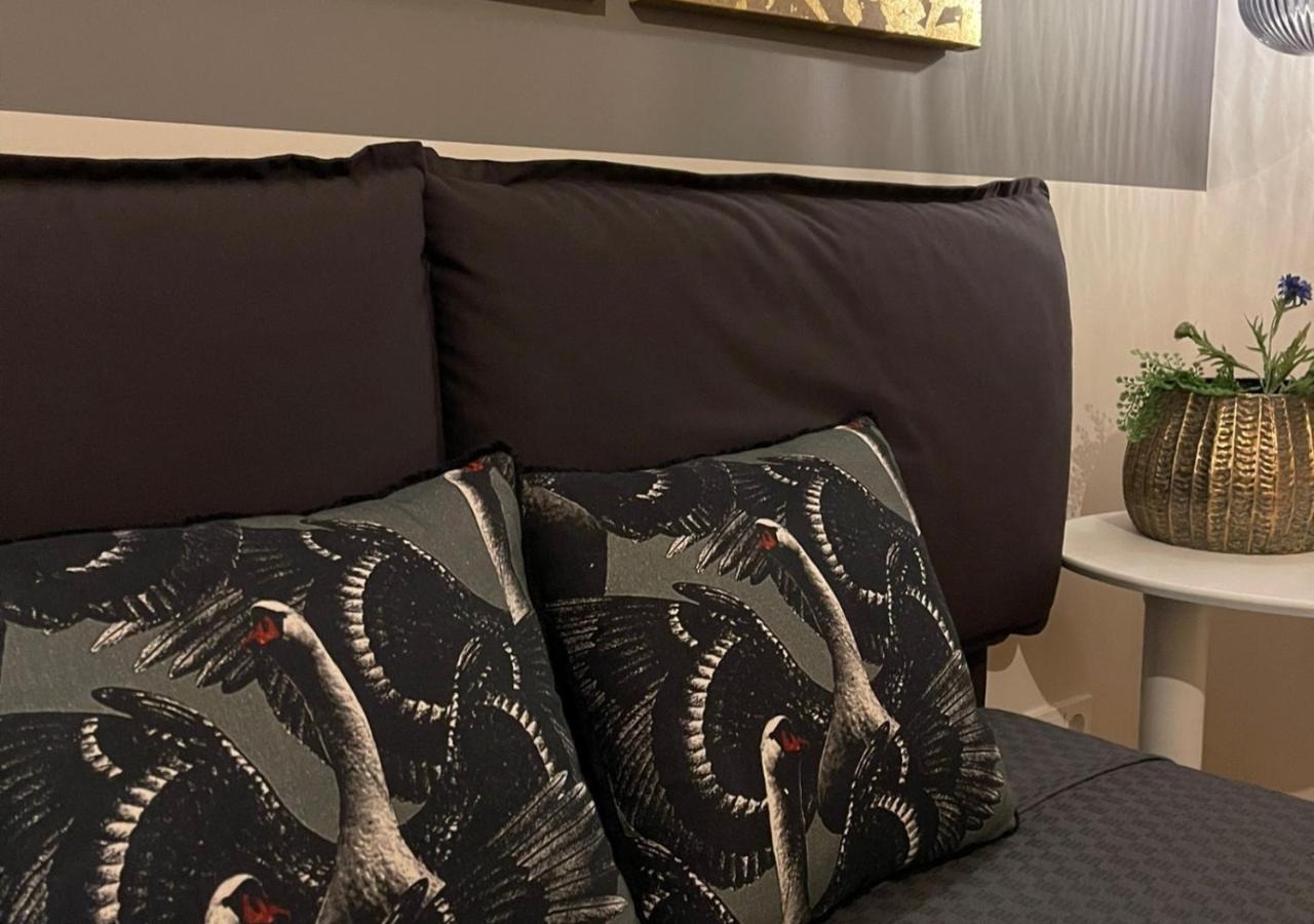 Stay At Smilla - Boutique Apartments Mit Kueche - Parken - Klima - Netflix - Waschmaschine Wiesbaden Exteriér fotografie