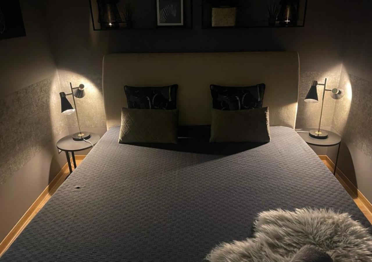 Stay At Smilla - Boutique Apartments Mit Kueche - Parken - Klima - Netflix - Waschmaschine Wiesbaden Exteriér fotografie
