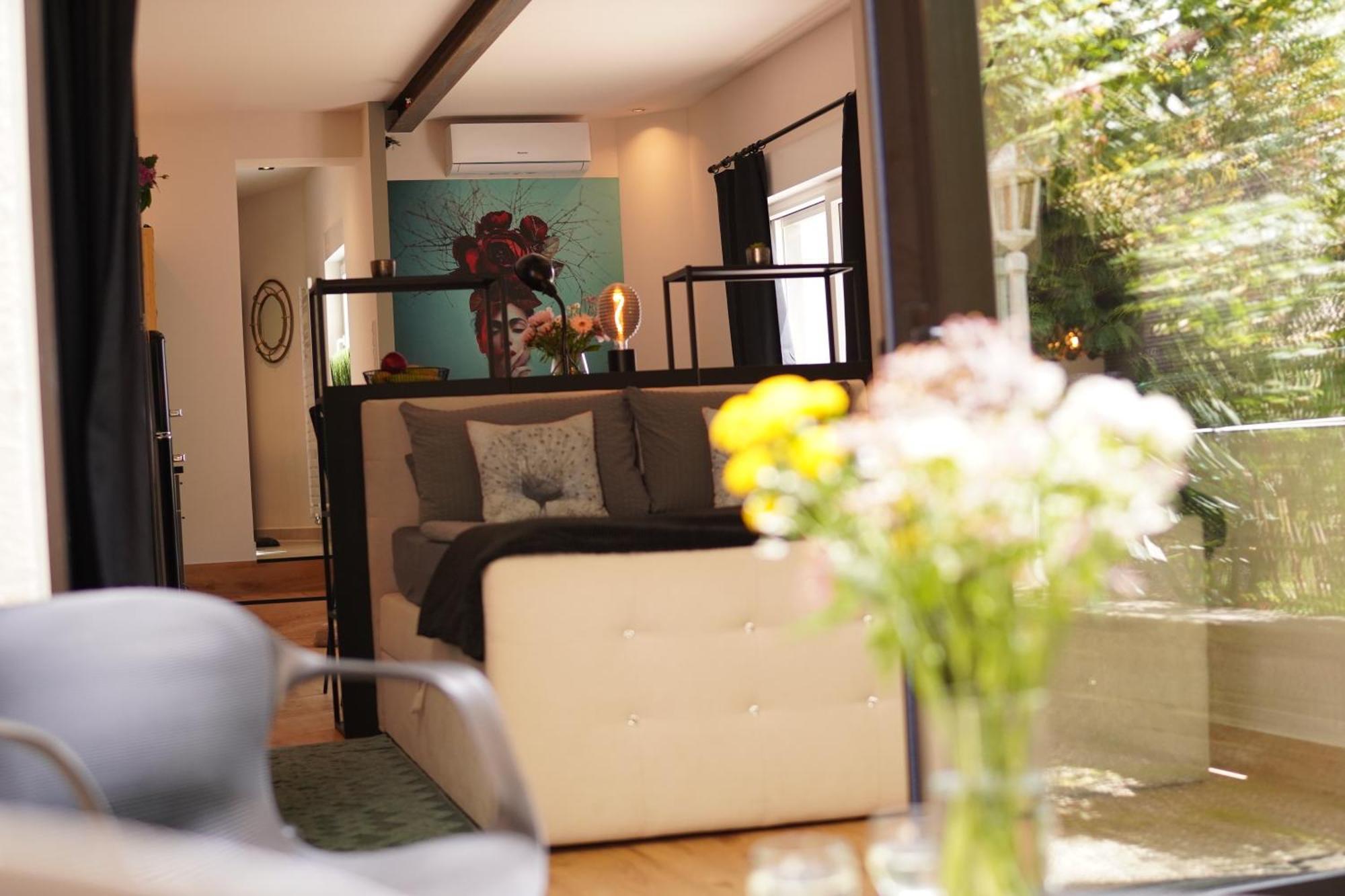Stay At Smilla - Boutique Apartments Mit Kueche - Parken - Klima - Netflix - Waschmaschine Wiesbaden Exteriér fotografie
